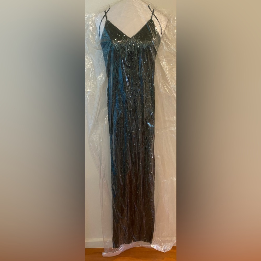 Elegant Deep Green Maxi Sequin Dress